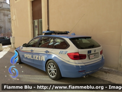 Bmw 320 Touring F31 III restyle
Polizia di Stato
Polizia Stradale
Allestimento Focaccia
POLIZIA M3650
Parole chiave: Bmw 320_Touring_F31_IIIrestyle POLIZIAM3650