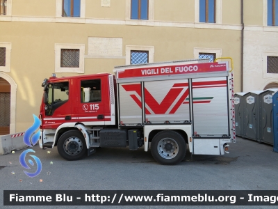 Iveco EuroCargo 120EL25 IV serie - New City 2020
Vigili del Fuoco
Comando Provinciale di L'Aquila
AutoPompaSerbatoio Allestimento Magirus 
VF 31853
Parole chiave: Iveco EuroCargo_120el25-New_City_2020 VF31853