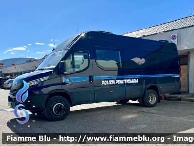 Iveco Daily VI serie 
Polizia Penitenziaria 
Servizio Traduzioni e Piantonamenti 
Minibus Trasporto Detenuti 
Allestimento Tekne 
Fornitura di 85 esemplari 
POLIZIA PENITENZIARIA 132 AJ
Parole chiave: Iveco Daily_Viserie POLIZIAPENITENZIARIA132AJ