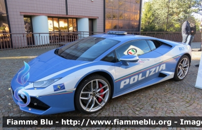 Lamborghini Huracàn LP 610-4 
Polizia Di Stato
Polizia Stradale
Allestimento Lamborghini
POLIZIA H8862
Parole chiave: Lamborghini Huracàn_LP_610_4 POLIZIAH8862