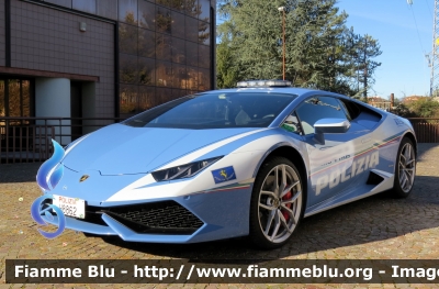 Lamborghini Huracàn LP 610-4 
Polizia Di Stato
Polizia Stradale
Allestimento Lamborghini
POLIZIA H8862
Parole chiave: Lamborghini Huracàn_LP_610_4 POLIZIAH8862