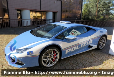 Lamborghini Huracàn LP 610-4 
Polizia Di Stato
Polizia Stradale
Allestimento Lamborghini
POLIZIA H8862
Parole chiave: Lamborghini Huracàn_LP_610_4 POLIZIAH8862