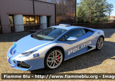 Lamborghini Huracàn LP 610-4 
Polizia Di Stato
Polizia Stradale
Allestimento Lamborghini
POLIZIA H8862
Parole chiave: Lamborghini Huracàn_LP_610_4 POLIZIAH8862