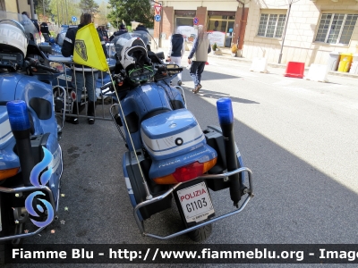 BMW R850RT II serie
Polizia di Stato
Polizia Stradale
POLIZIA G1103
Moto Bandiera Gialla
In Scorta al Giro D'Abruzzo 2024
Parole chiave: BMW R850RT_IIserie POLIZIAG1103