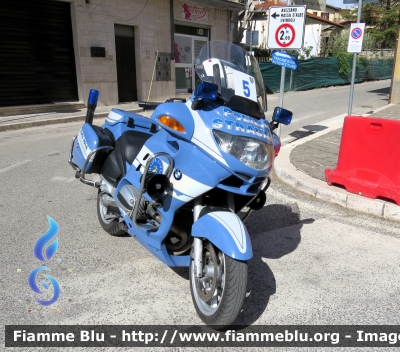 BMW R850RT II serie
Polizia di Stato
Polizia Stradale
POLIZIA D1991
Moto 5
In Scorta al Giro D'Abruzzo 2024

Parole chiave: BMW R850RT_IIserie POLIZIAD1991