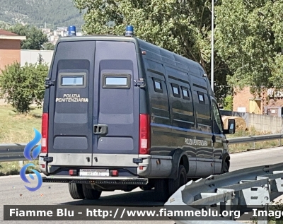 Iveco Daily III serie 
Polizia Penitenziaria 
Servizio Traduzioni e Piantonamenti 
POLIZIA PENITENZIARIA 887 AC
Parole chiave: Iveco Daily_IIIserie POLIZIAPENITENZIARIA887AC