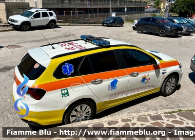 Fiat Nuova Tipo Wagon 
ASL di Pescara 
118 Abruzzo Soccorso 
Automedica 
Allestimento Orion 
Cod.Automezzo PE-30
Parole chiave: Fiat Nuova_Tipo_Wagon Automedica