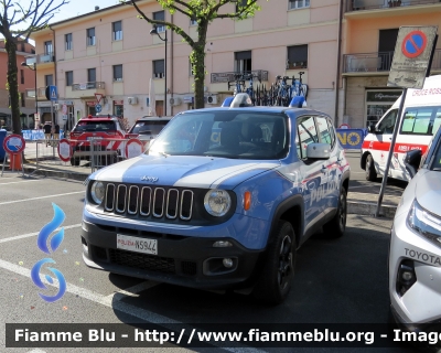 Jeep Renegade
Polizia di Stato
Allestimento NCT Nuova Carrozzeria Torinese
POLIZIA N5944
Parole chiave: Jeep Renegade POLIZIAN5944