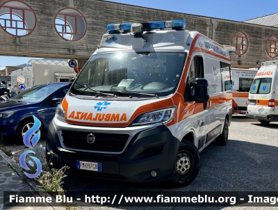 Fiat Ducato X290
ASL n1 Avezzano Sulmona L’Aquila 
118 Abruzzo Soccorso 
Allestimento Orion 
Parole chiave: Fiat Ducato_X290 Ambulanza