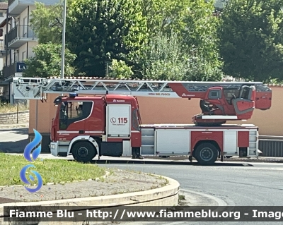 Iveco EuroCargo 160E32 IV serie 
Vigili del Fuoco 
Comando Provinciale di L’Aquila
AutoScala articolata M32L-AS da 32 Metri
Allestimento Magirus 
VF 32928
Parole chiave: Iveco EuroCargo_160E32_IVserie VF32928