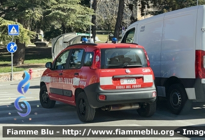 Fiat Nuova Panda 4x4 II serie 
Vigili del Fuoco 
Comando Provinciale di L’Aquila
VF 32558
Parole chiave: Fiat Nuova_Panda_4x4_IIserie VF32558