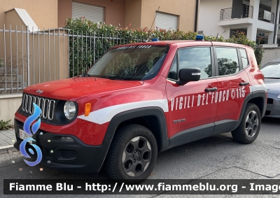 Jeep Renegade 
Vigili del Fuoco 
Comando Provinciale Di L’Aquila 
Nucleo Investigativo Antincendi Territoriale Abruzzo 
VF 29119
Parole chiave: Jeep Renegade VF 29119