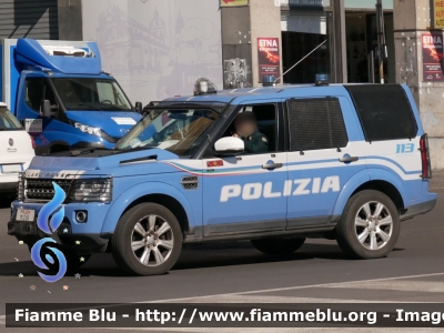 Land Rover Discovery 4
Polizia di Stato
X Reparto Mobile Catania
Allestimento Marazzi
Decorazione Grafica Artlantis
POLIZIA M1296
Parole chiave: Land-Rover Discovery_4 POLIZIAM1296