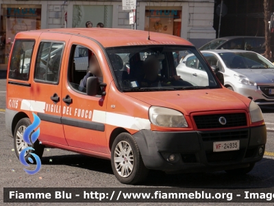 Fiat Doblò II serie
Vigili del Fuoco
Comando Provinciale di Catania
VF 24935
Parole chiave: Fiat Doblò_IIserie VF24935