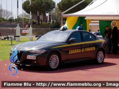 Alfa Romeo Nuova Giulia
Guardia di Finanza
Allestimento FCA
GdiF 244 BQ
Parole chiave: Alfa-Romeo Nuova_Giulia GdiF244BQ