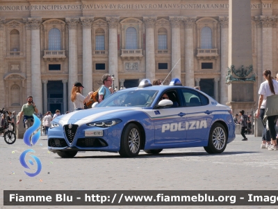 Alfa Romeo Nuova Giulia Q4
Polizia di Stato
Polizia Stradale
POLIZIA N5985
Parole chiave: Alfa-Romeo Nuova_Giulia_Q4 POLIZIAN5985