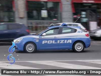 Alfa-Romeo Nuova Giulietta restyle
Polizia di Stato
Polizia Stradale
Allestita NCT Nuova Carrozzeria Torinese
Parole chiave: Alfa-Romeo Nuova_Giulietta_restyle