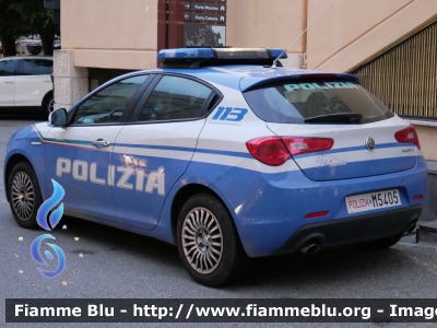 Alfa Romeo Nuova Giulietta restyle
Polizia di Stato
Squadra Volante
Allestimento NCT
Decorazione Grafica Artlantis
POLIZIA M5405
Parole chiave: Alfa-Romeo Nuova_Giulietta_restyle POLIZIAM5405