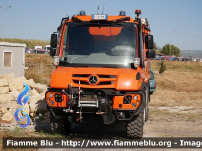 Mercedes-Benz Unimog U423
Protezione Civile
Regione Siciliana
allestimento Piemme&Matacena
Parole chiave: Mercedes-Benz Unimog_U423