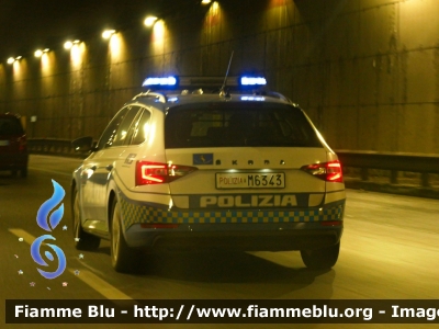 Skoda Superb Wagon III serie restyle
Polizia di Stato
Polizia Stradale
Decorazione Grafica Artlantis
POLIZIA M6343
Parole chiave: Skoda Superb_Wagon_IIIserie_restyle POLIZIAM6343