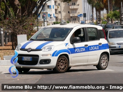 Fiat Nuova Panda II serie
Polizia Locale
Comune di Reggio Calabria
Codice Automezzo: 16
POLIZIA LOCALE YA 298 AP
Parole chiave: Fiat Nuova_Panda_IIserie