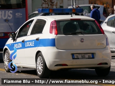 Fiat Grande Punto
Polizia Locale
Comune di Giarre (CT)
POLIZIA LOCALE YA 600 AA
Parole chiave: Fiat Grande_Punto POLIZIALOCALEYA600AA