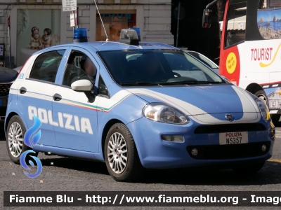 Fiat Punto VI serie
Polizia di Stato
Allestimento Nuova Carrozzeria Torinese
Decorazione grafica Artlantis
POLIZIA N5357
Parole chiave: Fiat Punto_VIserie POLIZIAN5357