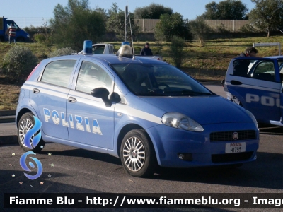 Fiat Grande Punto
Polizia di Stato
POLIZIA H1795
Parole chiave: Fiat Grande_Punto POLIZIAH1795