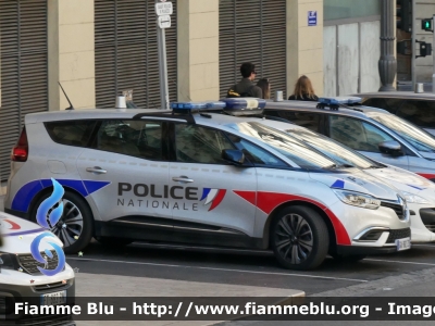 Renault Grand Scenic IV serie
France - Francia
Police Nationale
Parole chiave: Renault Grand_Scenic_IVserie