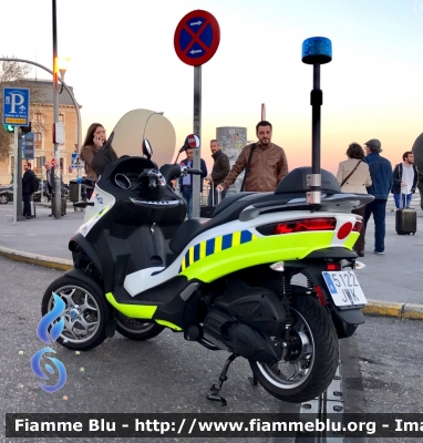 Piaggio MP3
España - Spagna
Agente de Movilidad Madrid
