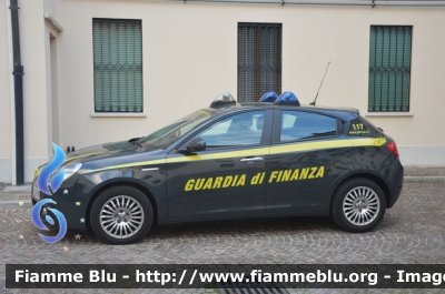 Alfa Romeo Nuova Giulietta restyle
Guardia di Finanza
Seconda Fornitura
GdiF 319 BN
Parole chiave: Alfa-Romeo Nuova_Giulietta_restyle GdiF319BN