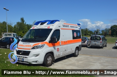 Fiat Ducato X290
S.O.G.I.T. Udine
allestimento EDM
Trasporto Sanitario
Parole chiave: Fiat Ducato_X290 Ambulanza