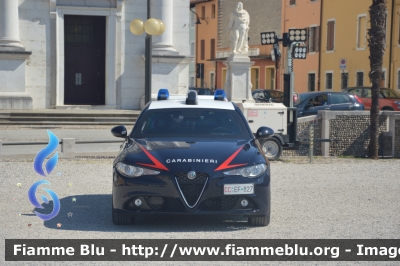 Alfa Romeo Nuova Giulia
Nucleo Radiomobile Palmanova 
CC EF 827
Parole chiave: Alfa-Romeo_Nuova Giulia