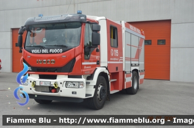 Iveco EuroCargo MaxiCity 180E30 IV serie
Vigili del Fuoco
Comando Provinciale di Udine
Distaccamento Permanente di Latisana
AutoPompaSerbatoio allestimento Magirus
VF 30219
Parole chiave: Iveco_EuroCargo_MaxiCity_180E30_IV_serie VF30219