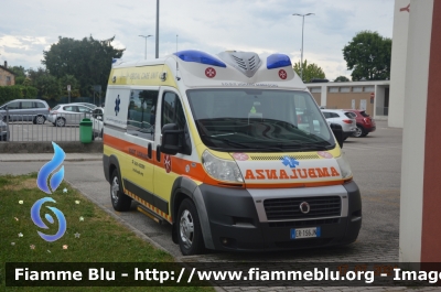 Fiat Ducato X250
S.O.G.IT.
Sezione di Lignano Sabbiadoro (UD)
Convenzionata 118 Regione FVG Soccorso
Allestimento Vision
Parole chiave: Fiat_Ducato_X250