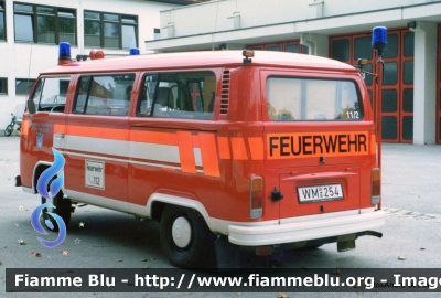 Volkswagen Transporter T2
Bundesrepublik Deutschland - Germany - Germania
Freiwillige Feuerwehr der Stadt Penzberg BY
