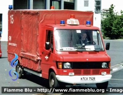 Mercedes-Benz ?
Bundesrepublik Deutschland - Germany - Germania
Werkfeuerwehr Koln Bonn Airport
