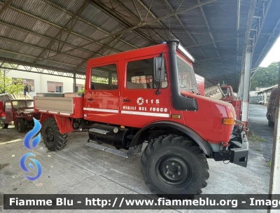 Mercedes-Benz Unimog U1550L
Vigili del Fuoco 
Comando Provinciale Di L’Aquila 
(Mezzo ex Corpo Forestale Dello Stato)
VF 28736
Parole chiave: Mercedes-Benz Unimog_U1550L VF28736