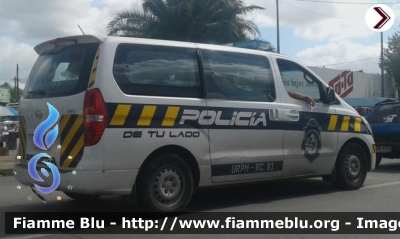 Hyundai H1
Uruguay
Policia National
