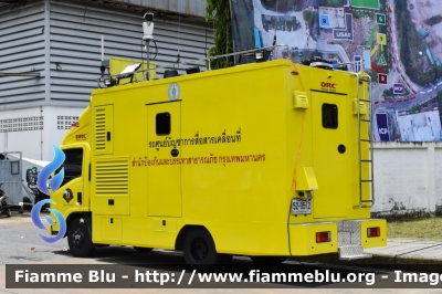 Isuzu Elf
ราชอาณาจักรไทย - Thailand - Tailandia
Bangkok fire & rescue department
