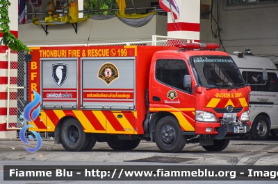 Hino 300
ราชอาณาจักรไทย - Thailand - Tailandia
Bangkok fire & rescue department
