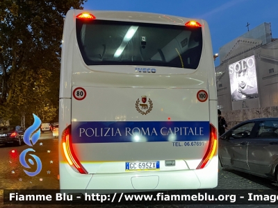 Iveco Crossway
Polizia Roma Capitale
Allestimento Romana Diesel
Parole chiave: Iveco Crossway