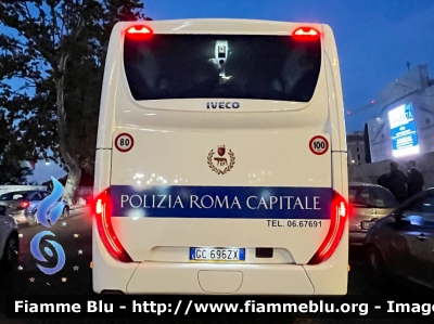 Iveco Crossway
Polizia Roma Capitale
Allestimento Romana Diesel
Parole chiave: Iveco Crossway