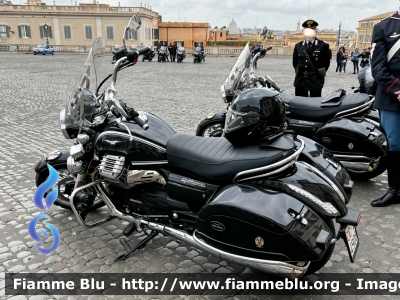 Moto Guzzi California Touring 1400
Carabinieri
Reggimento Corazzieri
CC A4908
Parole chiave: Moto-Guzzi California_Touring_1400 CCA4908