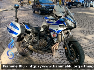 Yamaha MT-07 Tracer
Polizia Roma Capitale
Nucleo Radiomobile
Parole chiave: Yamaha MT-07_Tracer