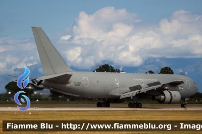 Boeing KC-767A
Aeronautica Militare Italiana
14° Stormo
62229
AM 14-04
Parole chiave: Boeing KC-767A AM14-04