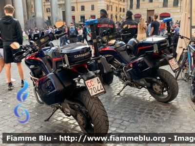 Ducati Multistrada 1260
Carabinieri
Nucleo Radiomobile
3^ Sezione Motociclisti
Allestimento Focaccia
CC A7019
CC A7044
Parole chiave: Ducati Multistrada_1260 CCA7044 CCA7019