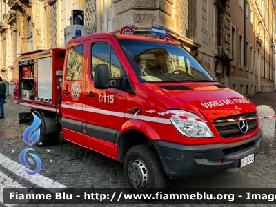 Mercedes-Benz Sprinter 4x4 III serie
Vigili del Fuoco
Comando Provinciale di Roma
Nucleo NBCR
Allestimento Baggio & De Sordi
Esemplare unico
VF 26340
Parole chiave: Mercedes-Benz Sprinter_4x4_IIIserie VF26340