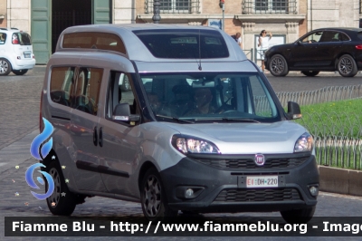 Fiat Doblò XL IV serie
Esercito Italiano
EI DH 220
Parole chiave: Fiat Doblò_XL_IVserie EIDH220