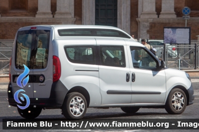 Fiat Doblò XL IV serie
Esercito Italiano
EI DH 220
Parole chiave: Fiat Doblò_XL_IVserie EIDH220